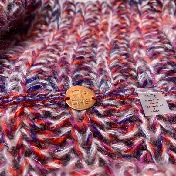 Free People FP One Kinsley Fringe Cowl-neck Sweater Sz-Xsmall - Picture 7 of 7